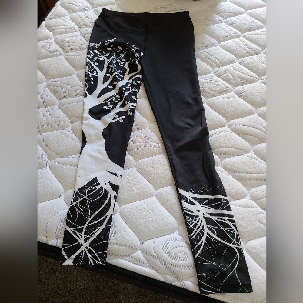 Exercise Capri Pants Worn Once
